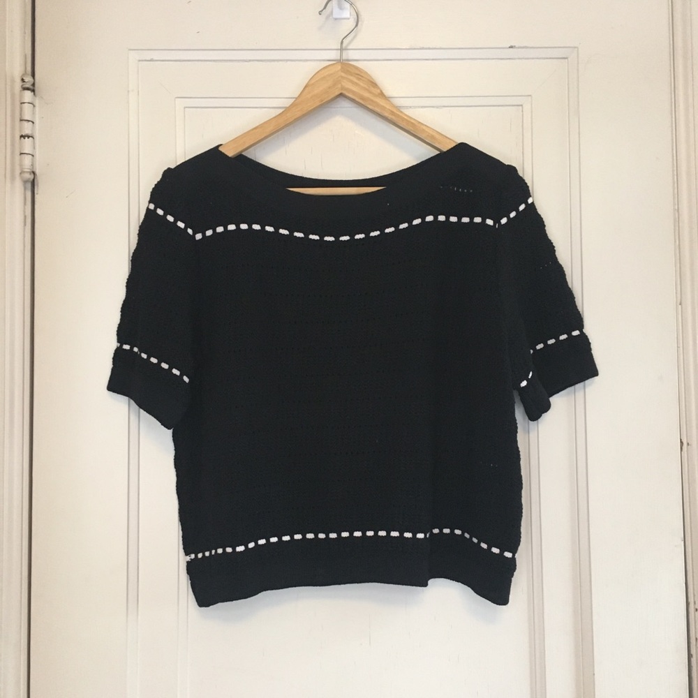 St. John Sport Cropped sweater